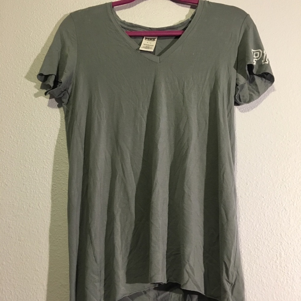 3/$15 Pink by Victoria’s Secret Grey Soft T-Shirt